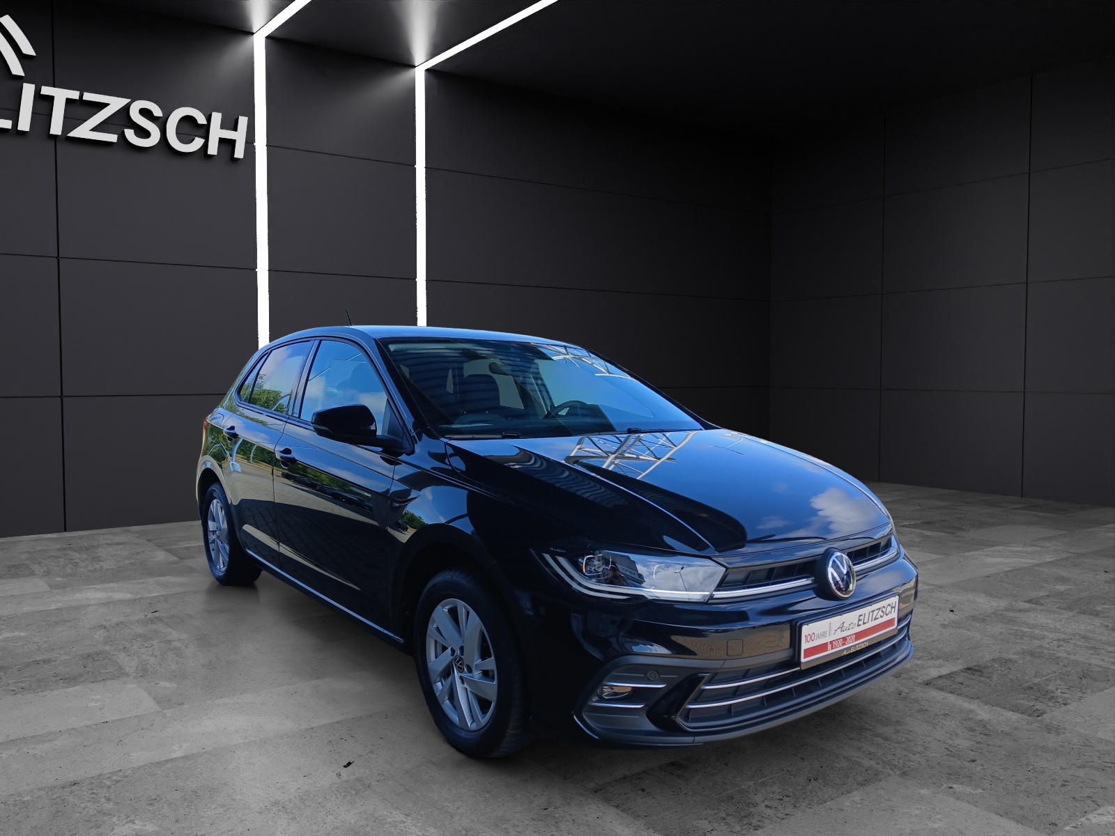 Fahrzeugabbildung Volkswagen Polo TSI Style DSG Matrix Navi AID ACC PDC SH