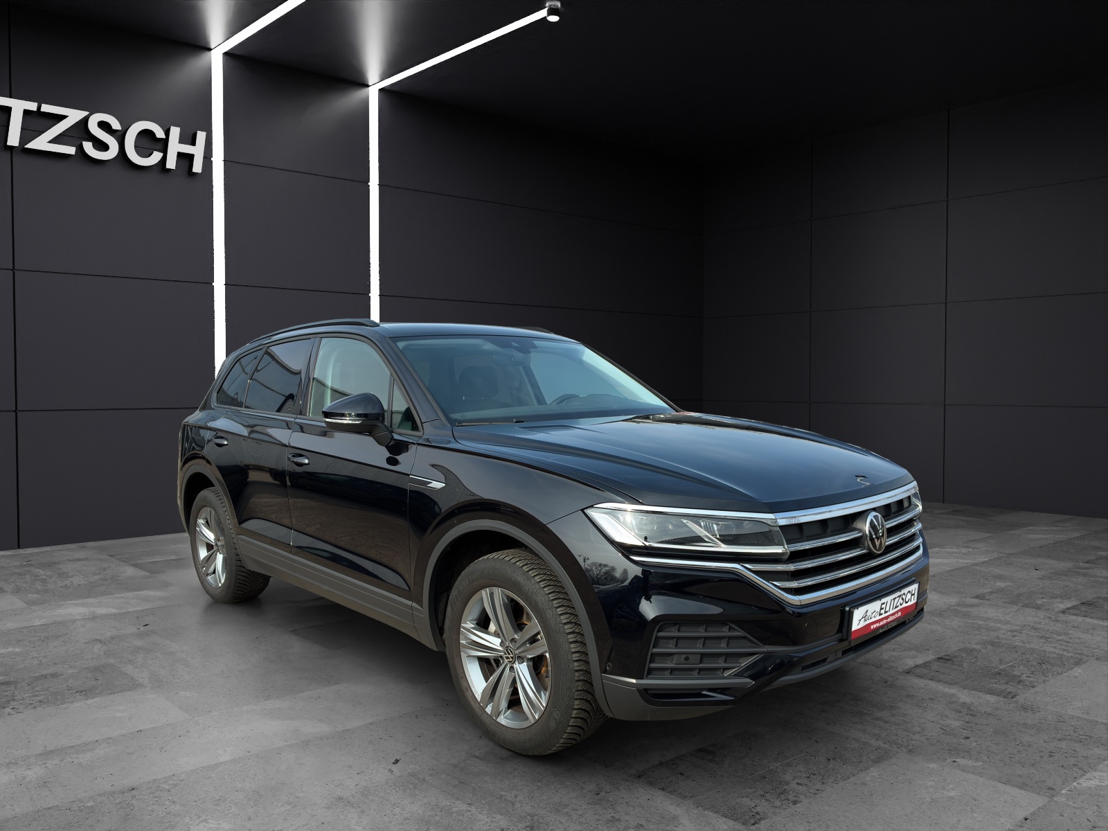 Fahrzeugabbildung Volkswagen Touareg 4M TDI DSG LED ACC STH SH LRHzg RearView Navi