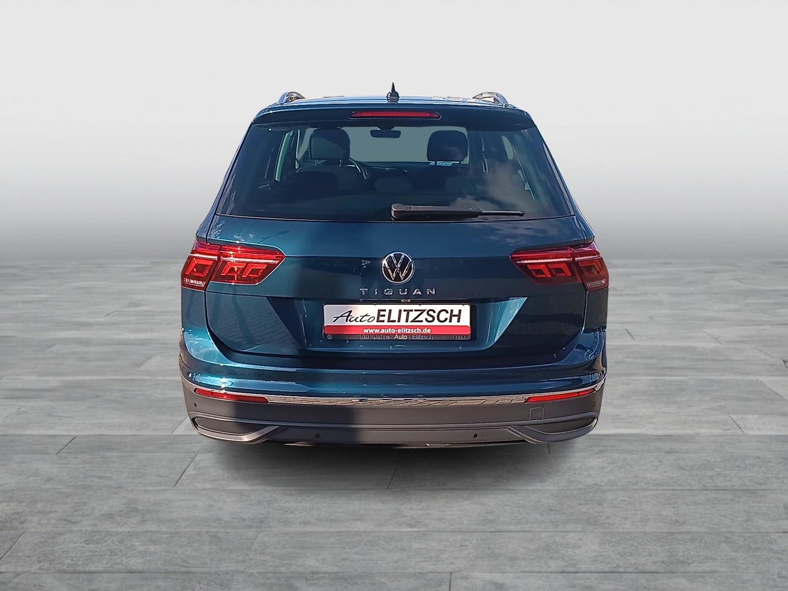 Fahrzeugabbildung Volkswagen Tiguan TSI Move DSG Matrix Navi AID ACC RFK SH