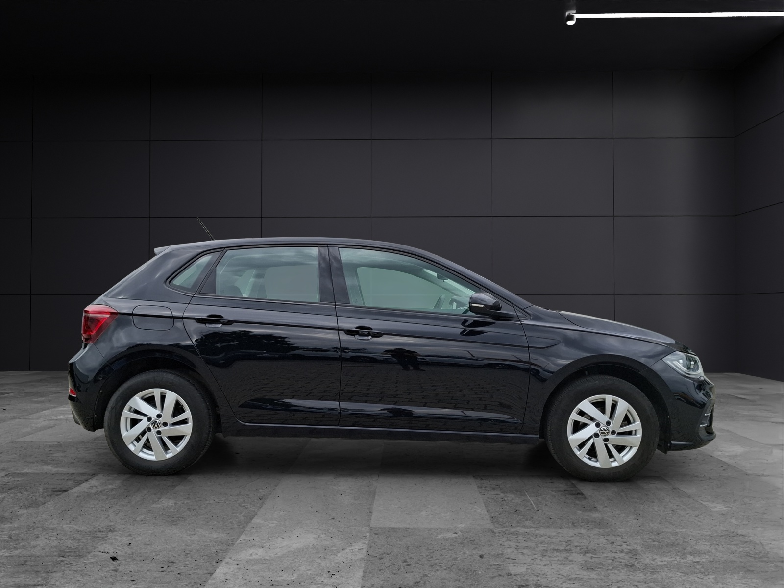 Fahrzeugabbildung Volkswagen Polo TSI Style DSG Matrix ACC Park-Assist SH LM
