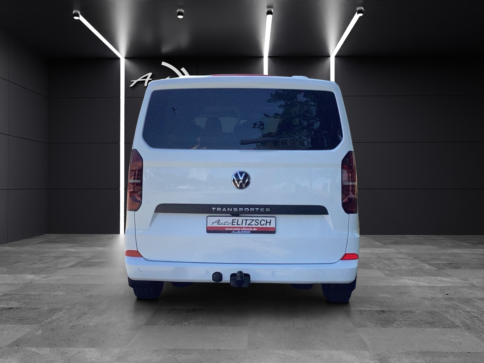 Fahrzeugabbildung Volkswagen T7 Transporter Kombi TDI 110 kW LR AHK KLIMA ASSISTENZP. PLUS