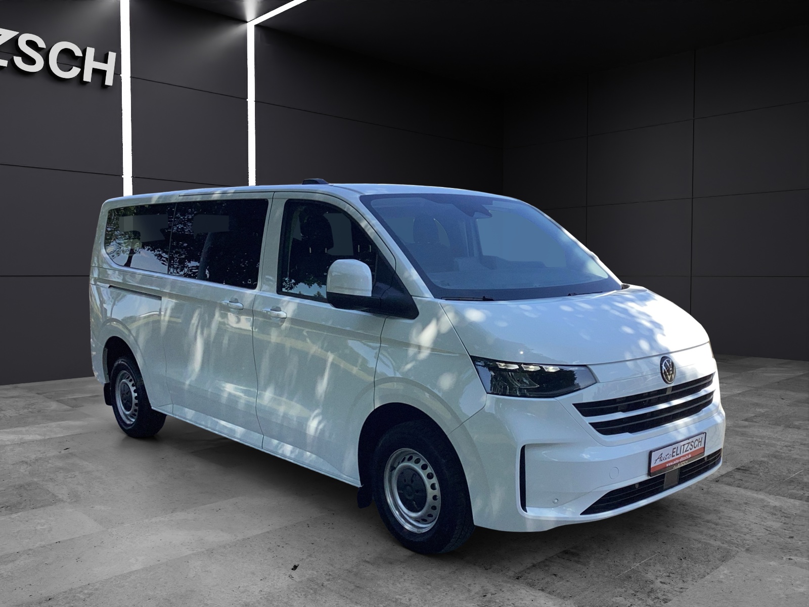 Fahrzeugabbildung Volkswagen T7 Transporter Kombi TDI 110 kW LR AHK KLIMA ASSISTENZP. PLUS