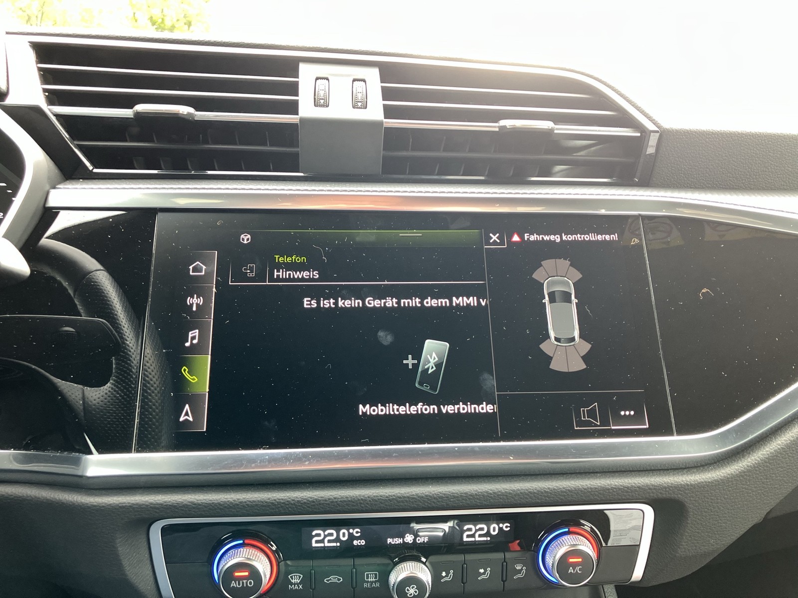 Fahrzeugabbildung Audi Q3 Sportback 45 TFSI quattro S line LED Navi ACC