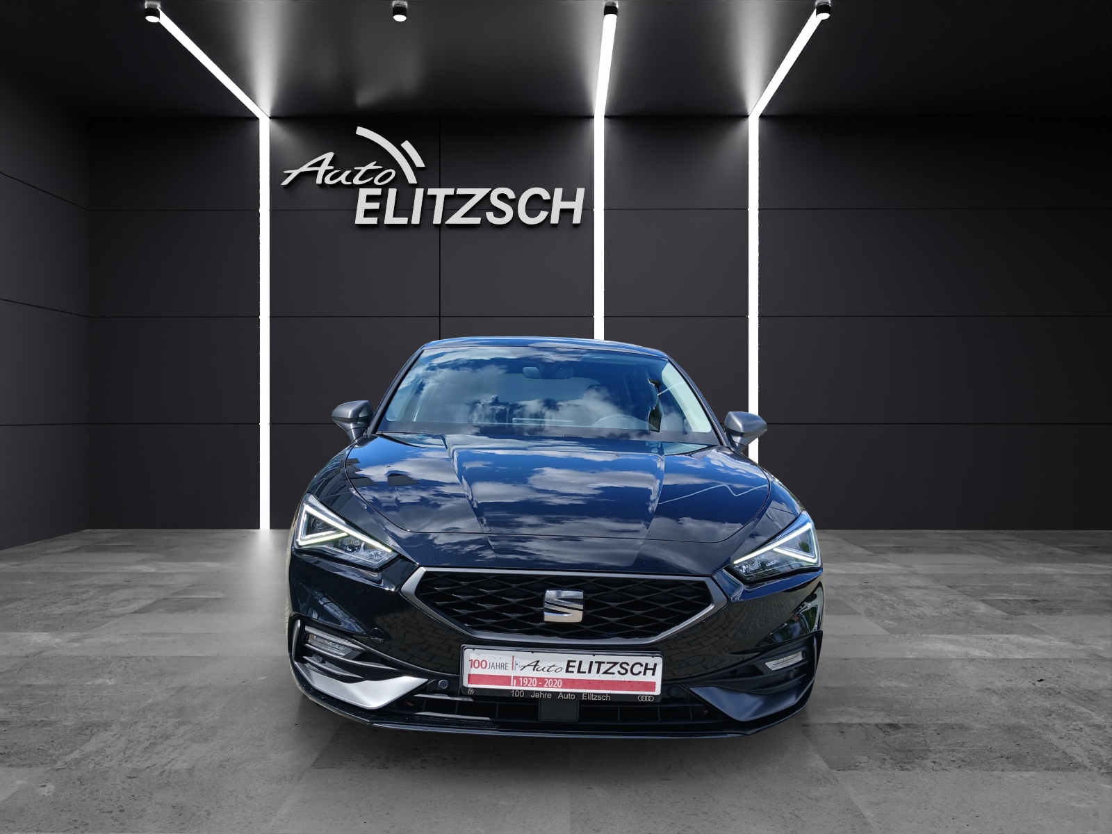 Fahrzeugabbildung SEAT Leon eTSI FR DSG STH LED Navi ACC RFK SH LM
