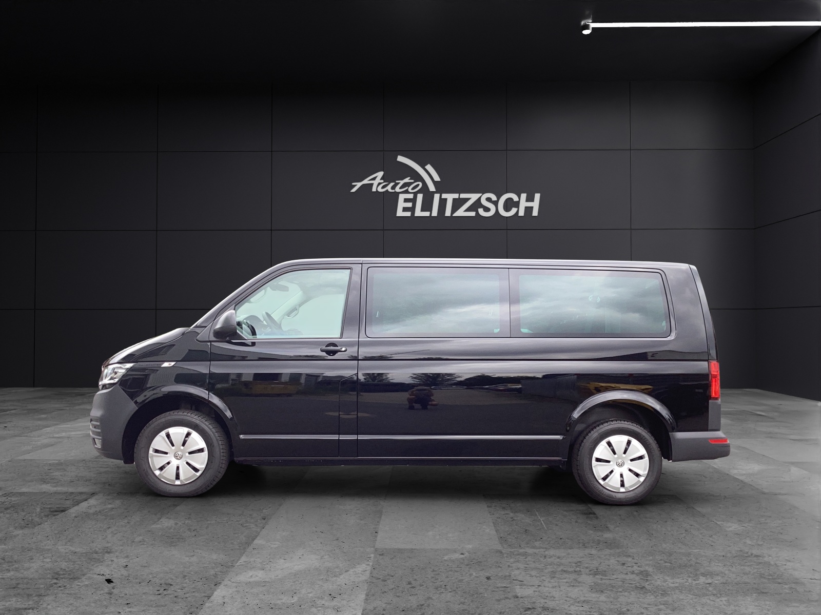 Fahrzeugabbildung Volkswagen T6 Kombi T6.1 TDI 9 Sitze LR LED SITZH. REAR VIEW PDK VORB.