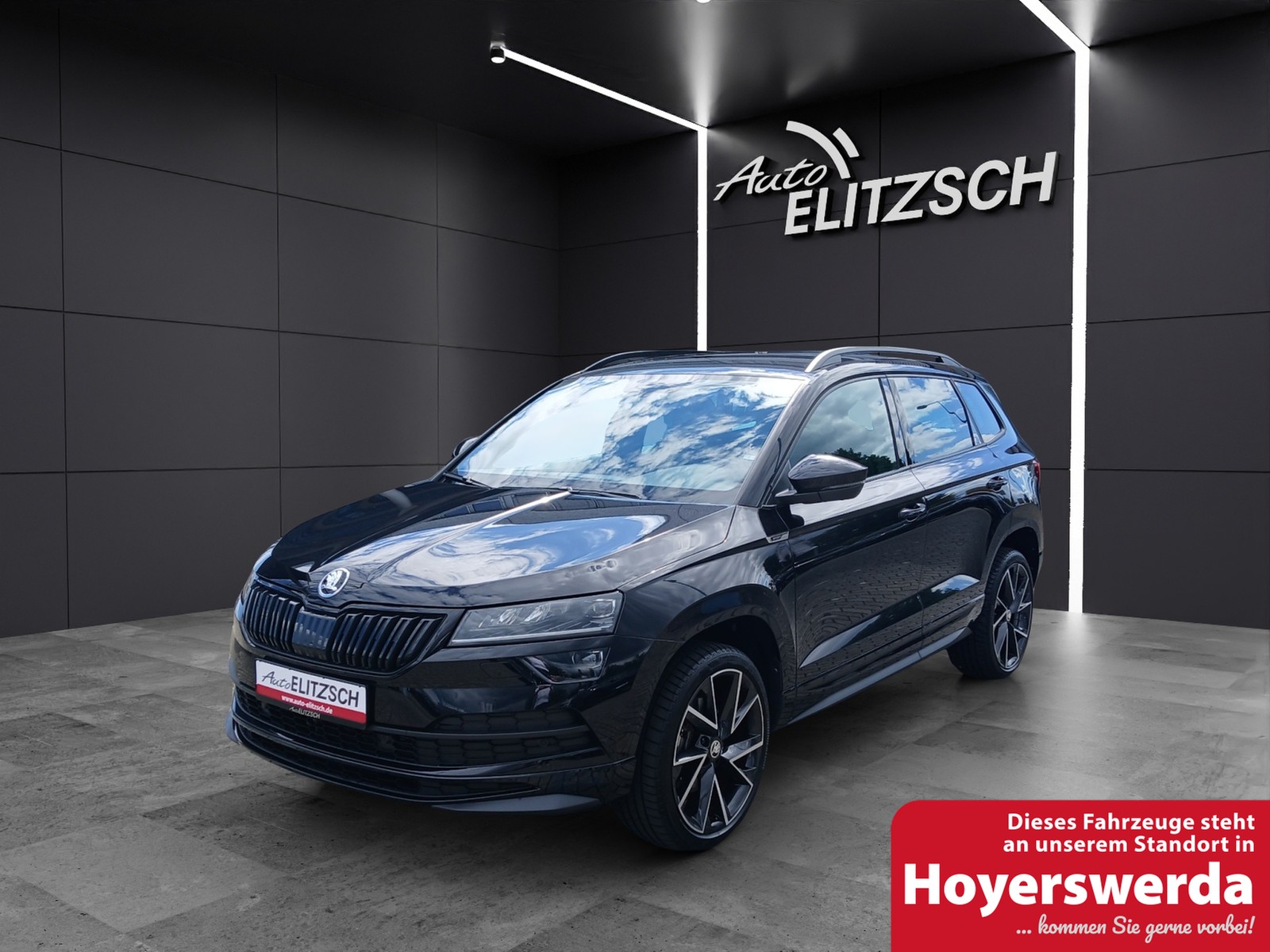 SKODA Karoq TSI Sportline DSG LED AHK Navi ACC PDC SH 19