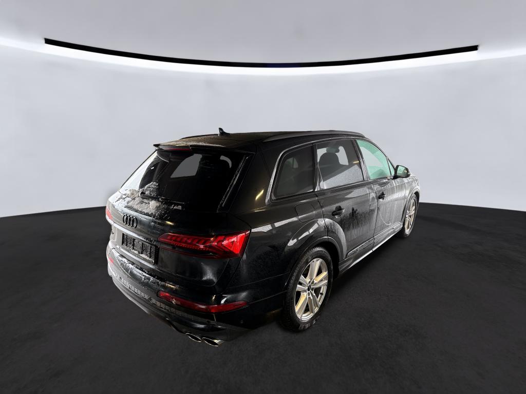 Fahrzeugabbildung Audi SQ7 4.0 TFSI competition plus quattro Matrix Standhzg Navi Luft AVC ACC B&O 21