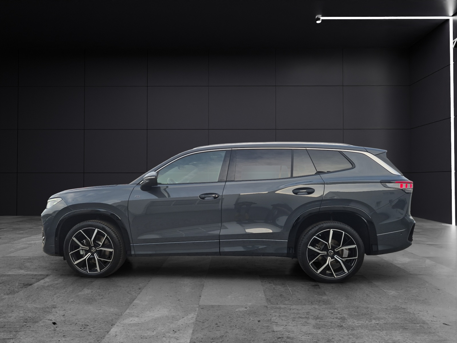Fahrzeugabbildung Volkswagen Tayron 2.0 TDI 4M R-Line AHK PANO IQ-LED NAVI