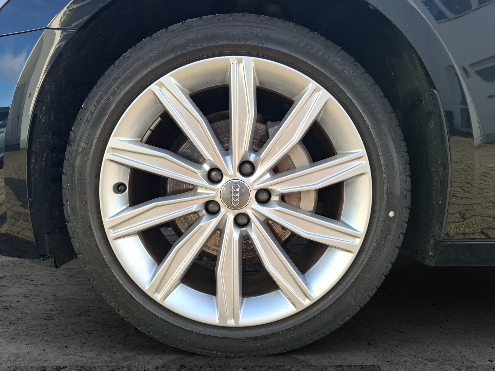 Fahrzeugabbildung Audi A6 Avant 40 TDI sport quattro S-tronic LED Navi AVC ACC RFK SH 19