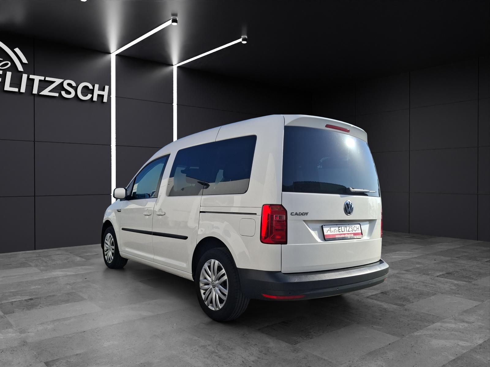 Fahrzeugabbildung Volkswagen Caddy Kombi TSI Trendline Klima GRA PDC