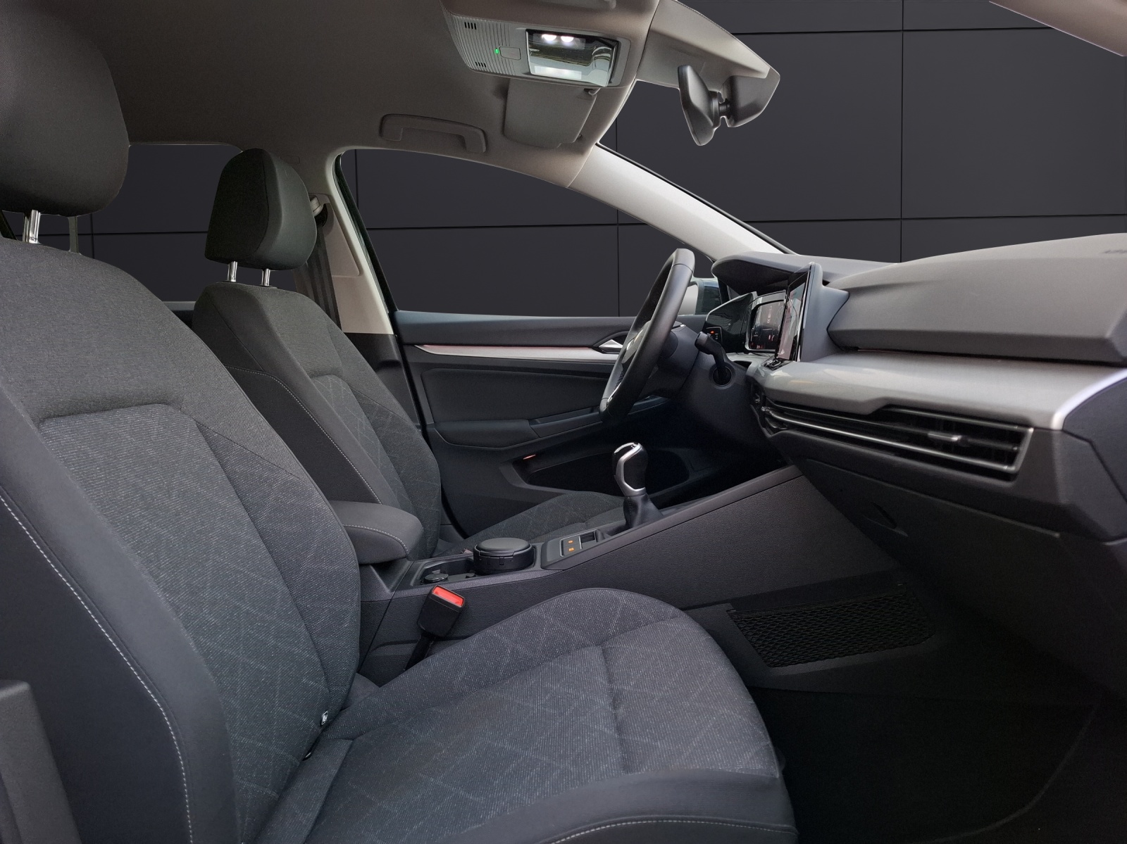 Fahrzeugabbildung Volkswagen Golf VIII TDI Navi ACC PDC SH