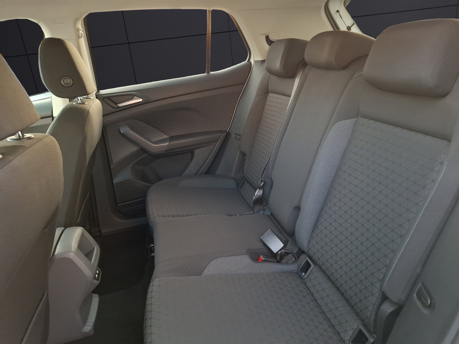 Fahrzeugabbildung Volkswagen T-Cross Life Navi Kamera SH LM