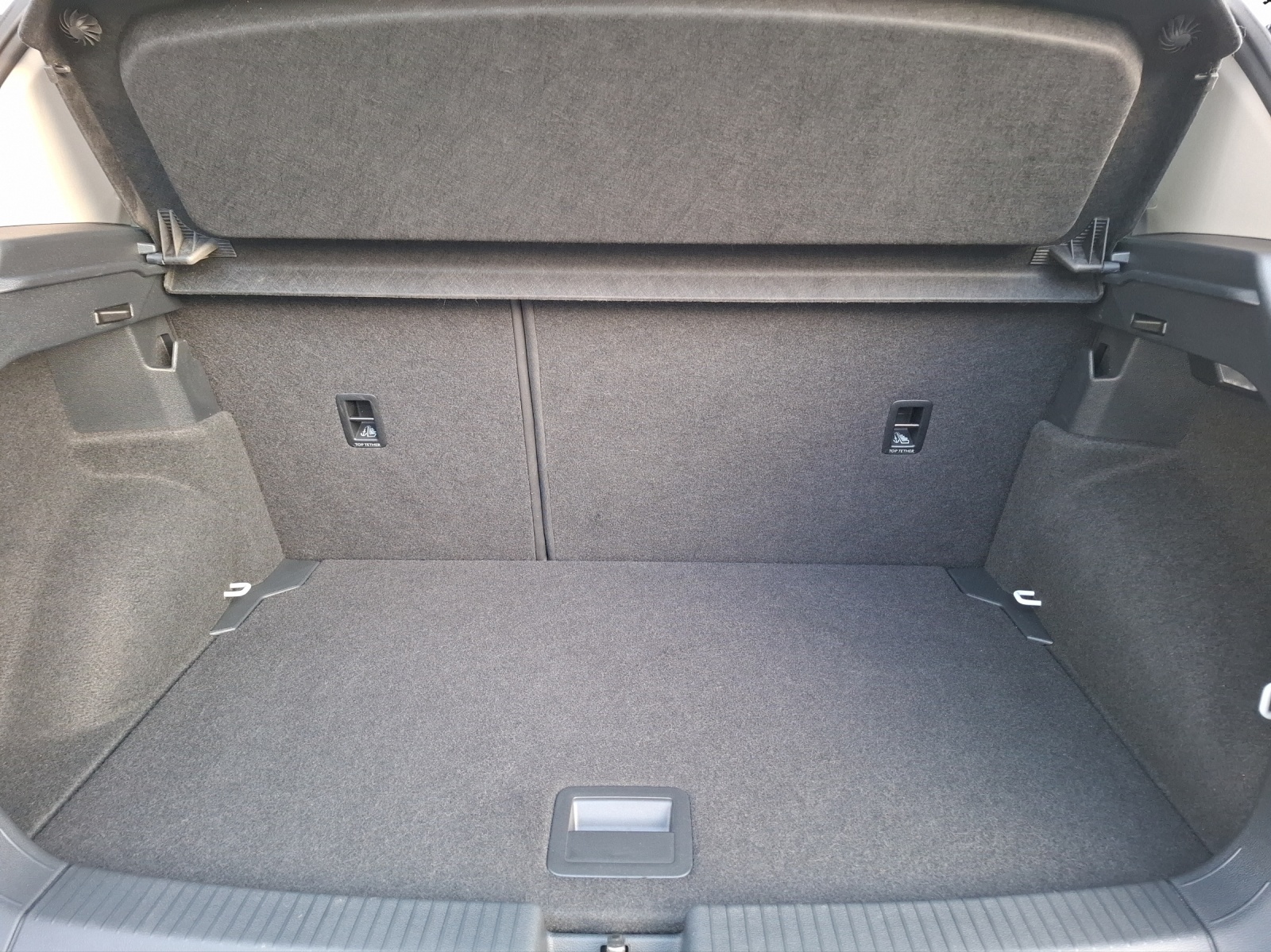 Fahrzeugabbildung Volkswagen T-Cross Life Navi Kamera SH LM