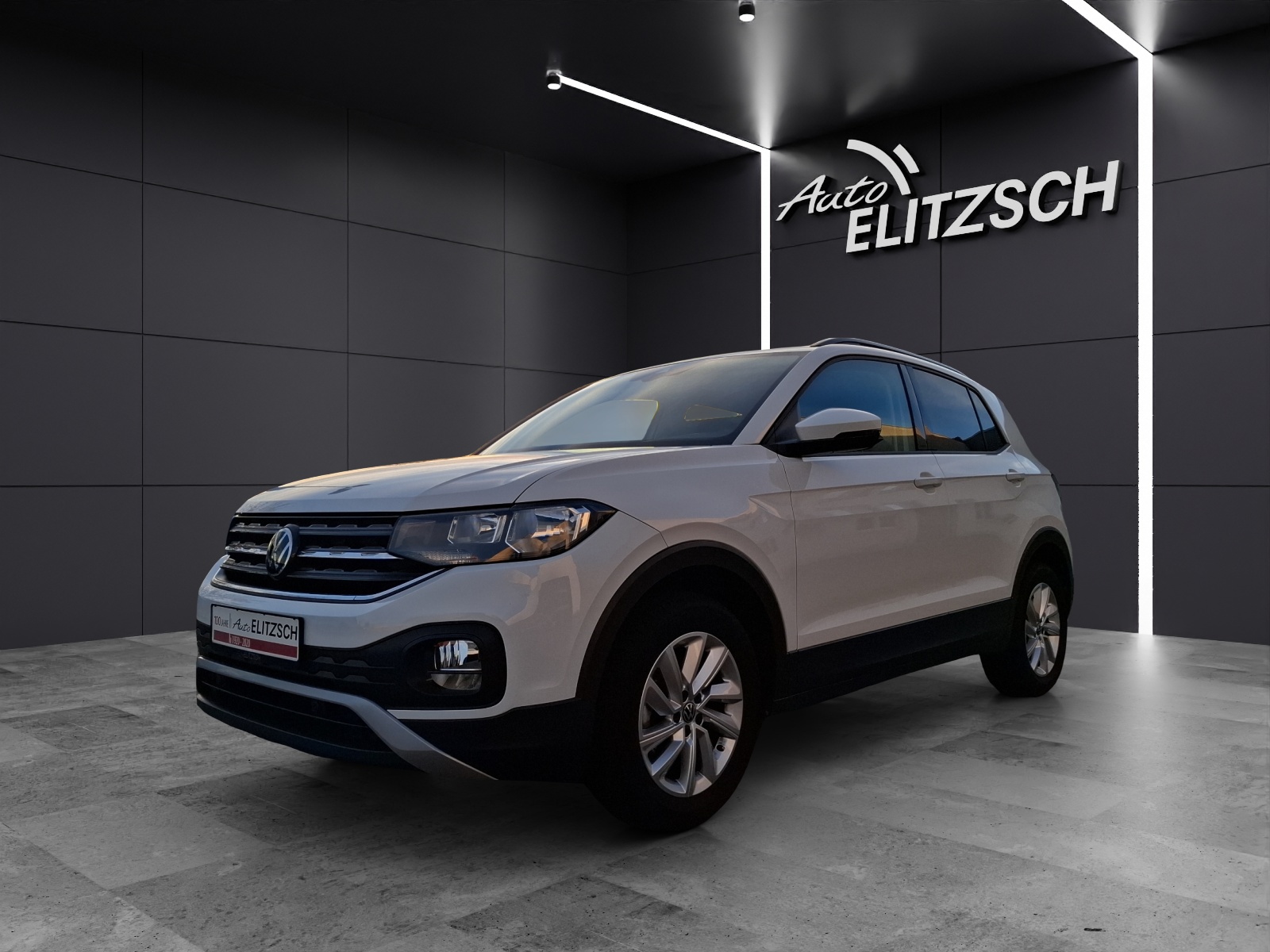 Fahrzeugabbildung Volkswagen T-Cross Life Navi Kamera SH LM