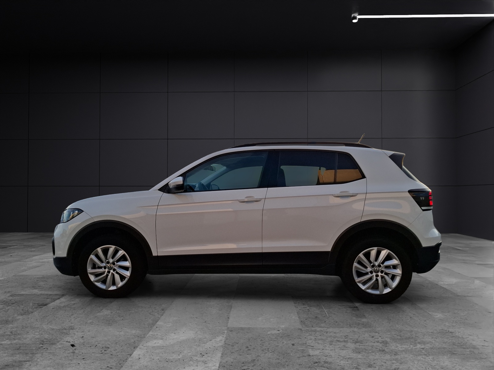 Fahrzeugabbildung Volkswagen T-Cross Life Navi Kamera SH LM