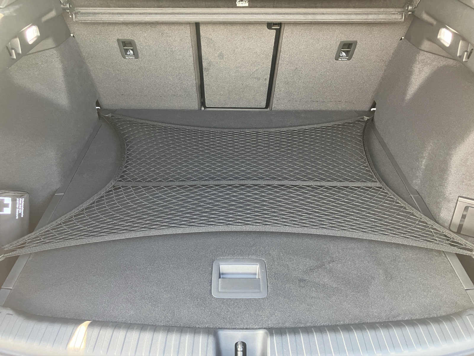 Fahrzeugabbildung Audi Q4 e-tron Sportback 55 e-tron quattro basis LED MMI ACC DAB