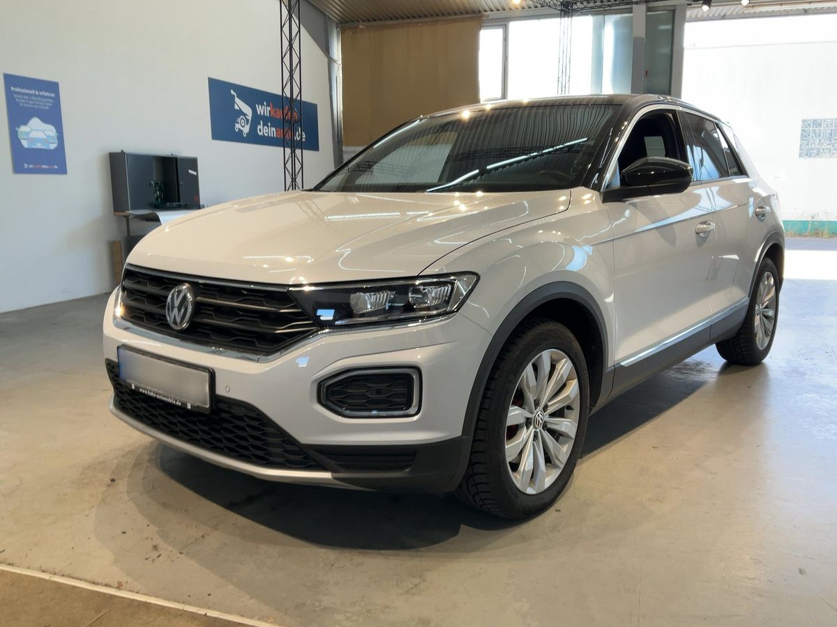 Fahrzeugabbildung Volkswagen T-Roc TSI Sport DSG 4M Standhzg. LED Navi ACC SHZ PDC