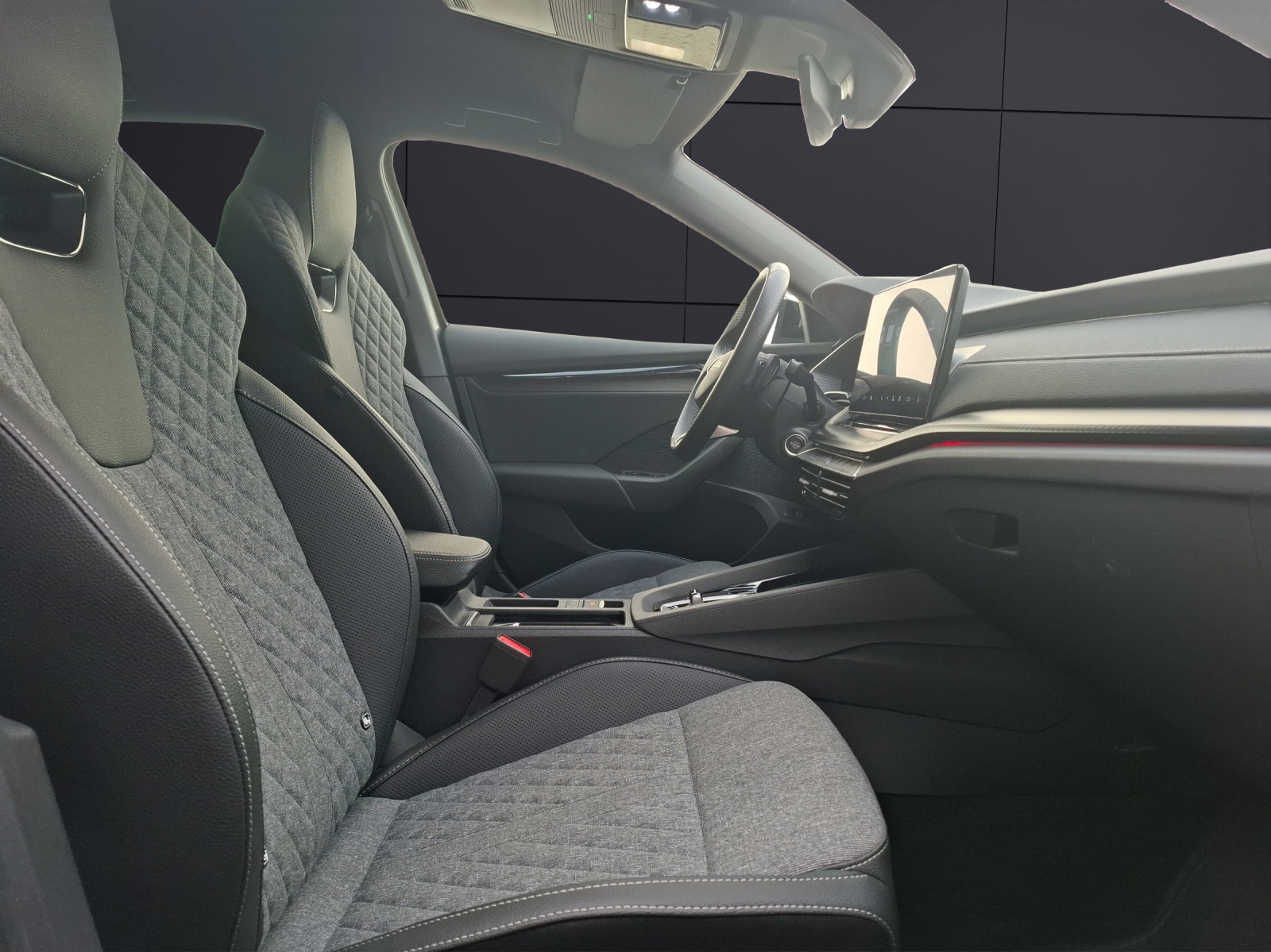 Fahrzeugabbildung SKODA Octavia Combi TDI Sportline DSG Matrix Navi HUD VC ACC 360° SH