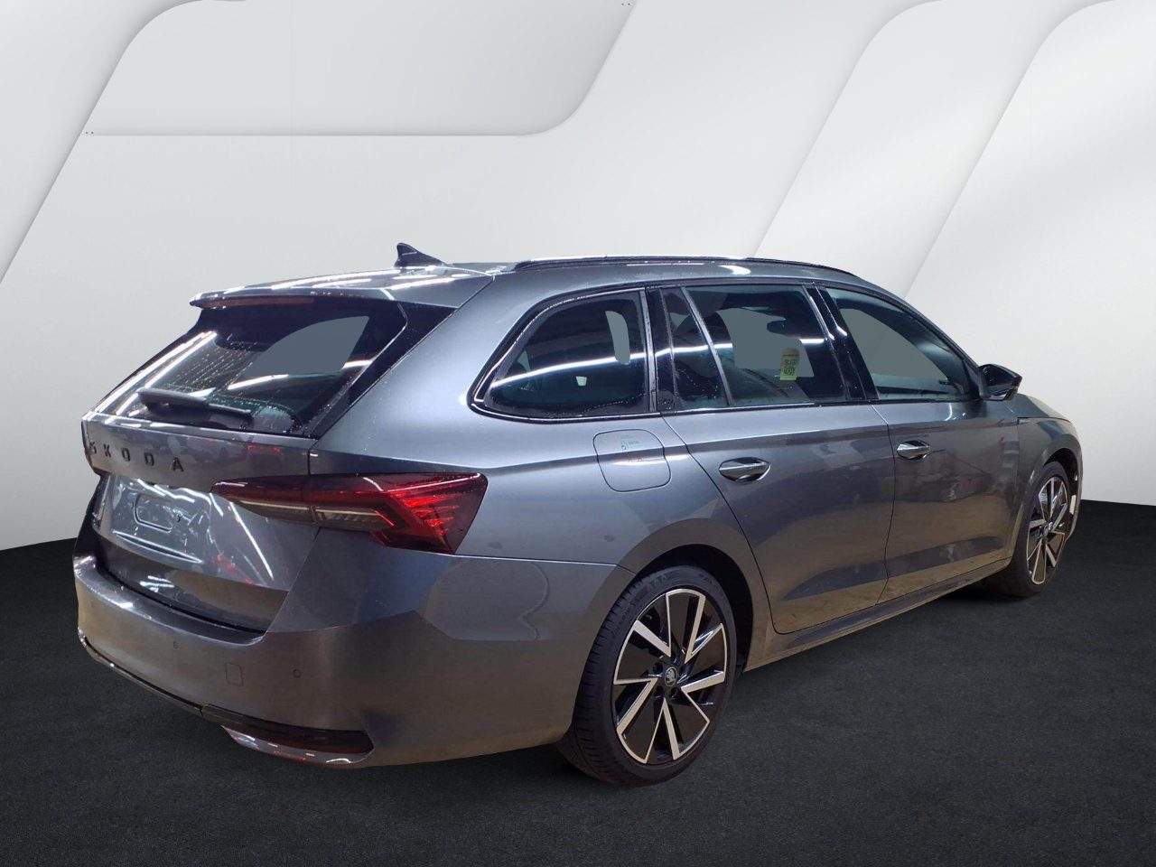 Fahrzeugabbildung SKODA Octavia Combi TDI Sportline DSG Matrix Navi HUD VC ACC 360° SH