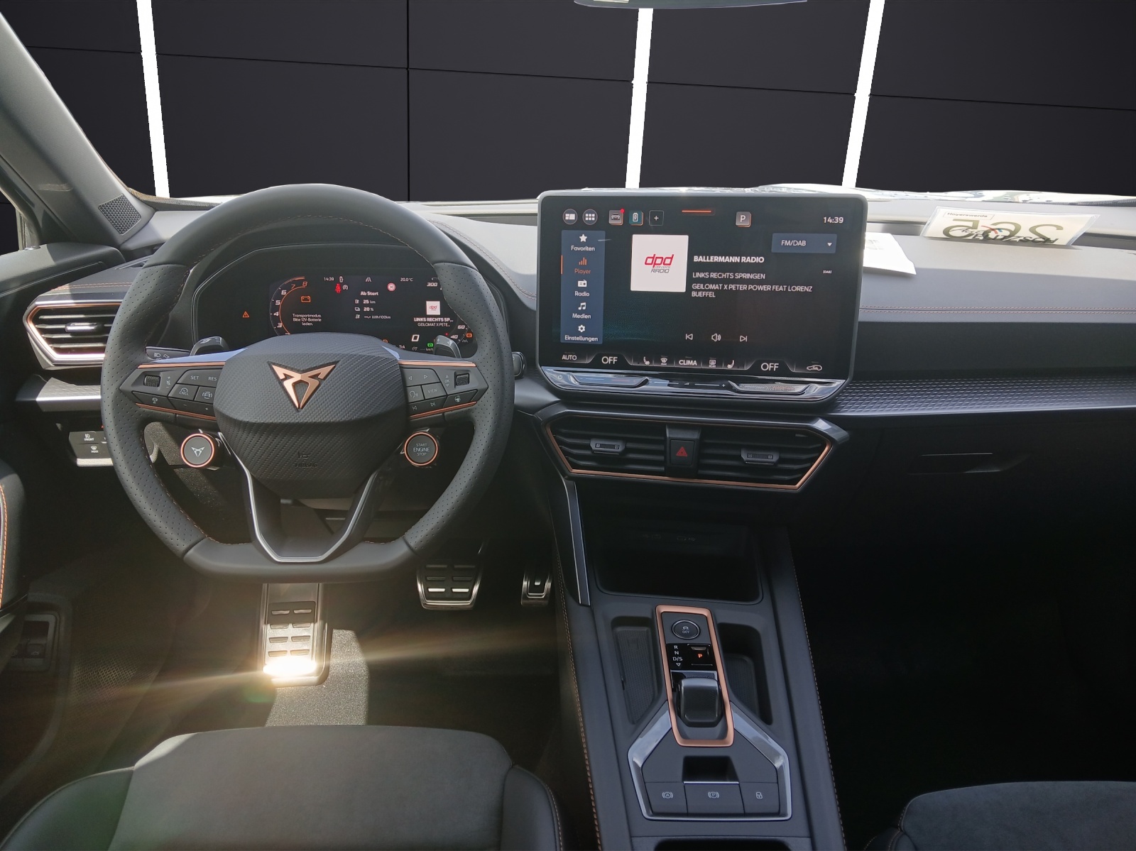 Fahrzeugabbildung CUPRA Formentor VZ e-Hybrid AHK MATRIX Sennh.