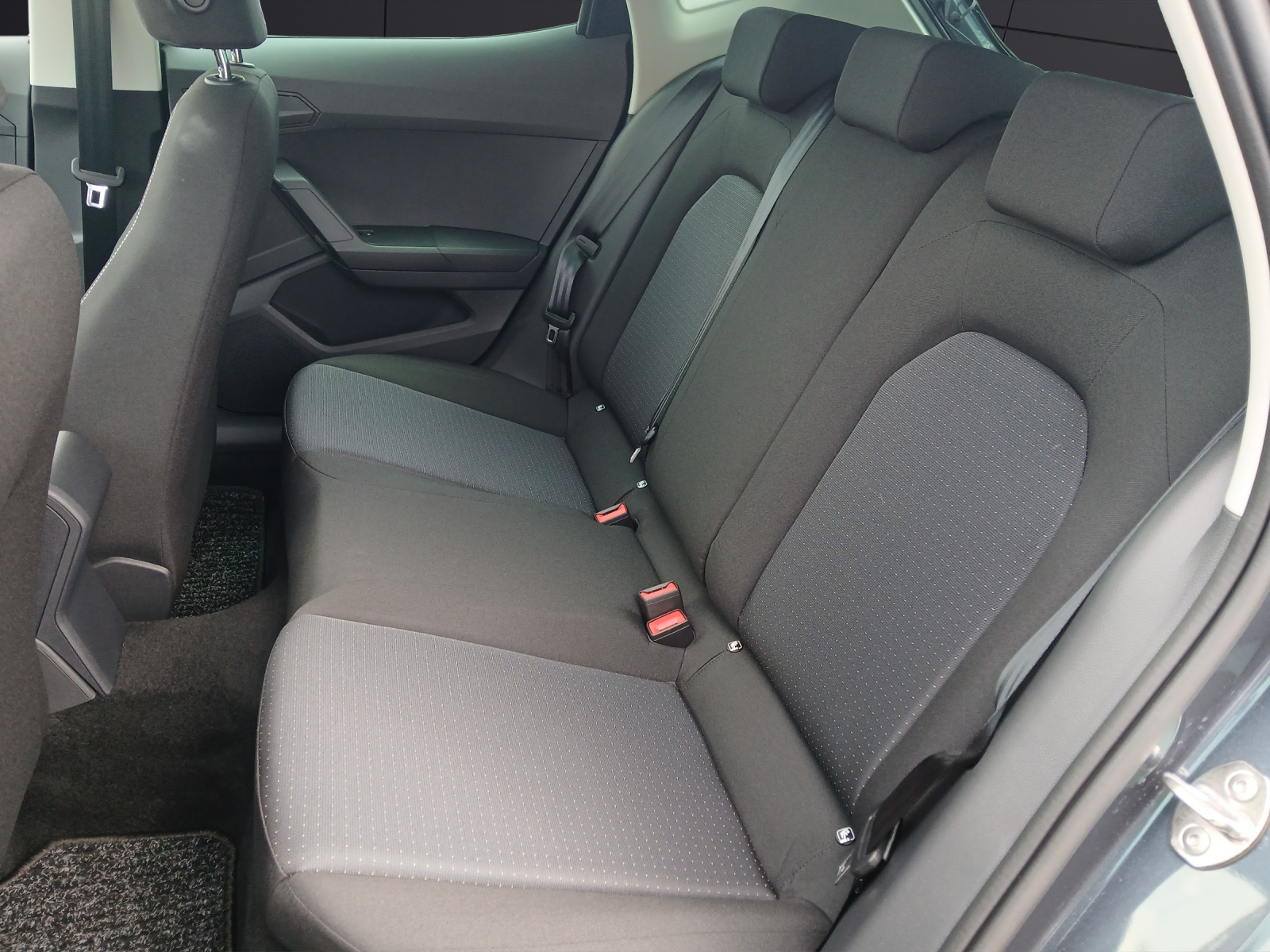 Fahrzeugabbildung SEAT Ibiza 1.0 TSI Style Edition DSG Pano LED