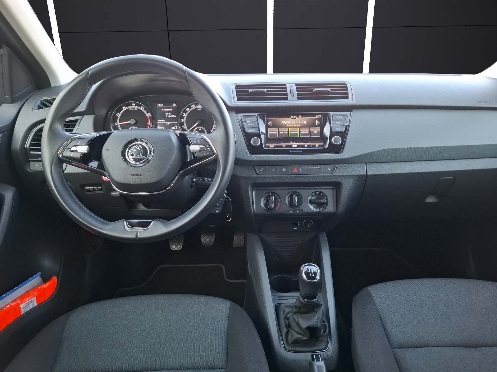 Fahrzeugabbildung SKODA Fabia TSI Cool-Plus Klima SH