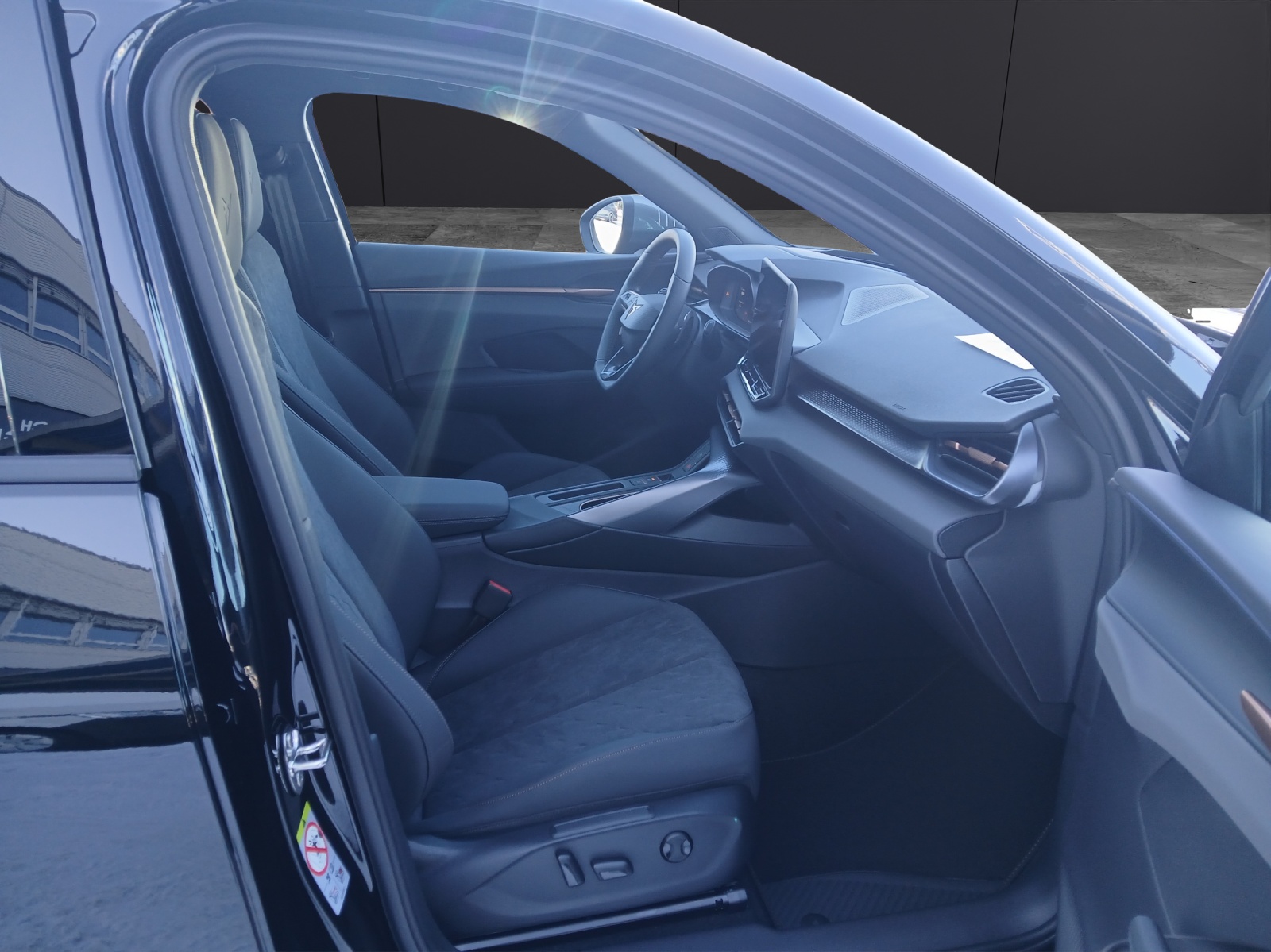 Fahrzeugabbildung CUPRA Terramar 1.5 e-HYBRID TopView ACC 20