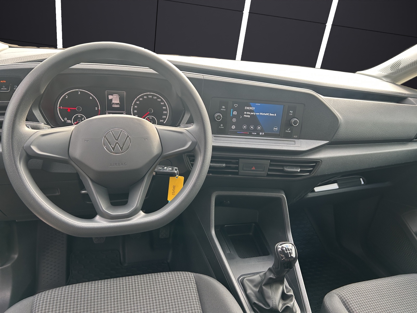 Fahrzeugabbildung Volkswagen Caddy Kasten TDI AHZV KLIMA