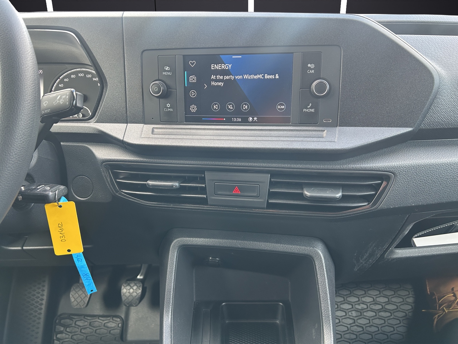 Fahrzeugabbildung Volkswagen Caddy Kasten TDI AHZV KLIMA