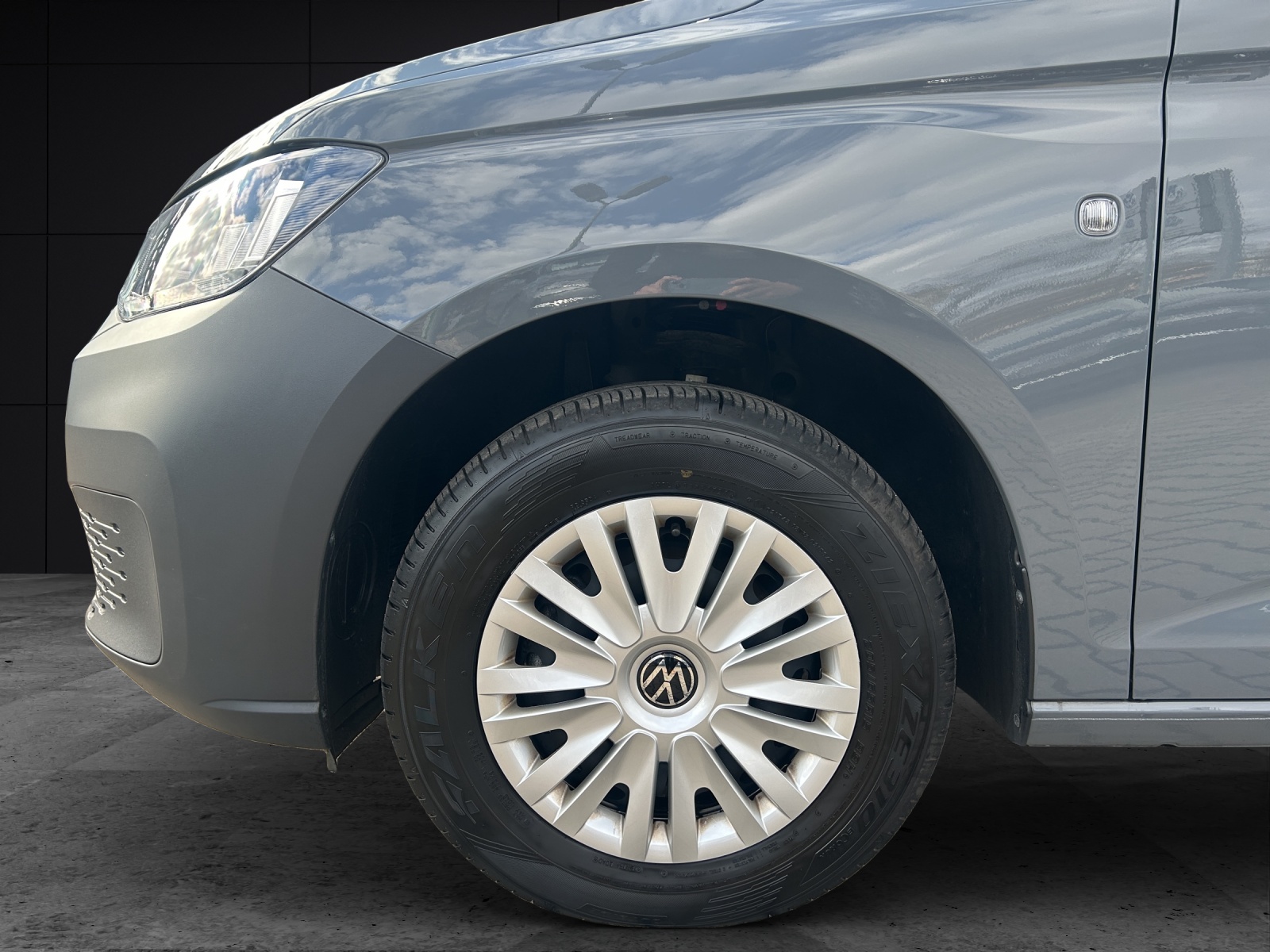 Fahrzeugabbildung Volkswagen Caddy Kasten TDI AHZV KLIMA