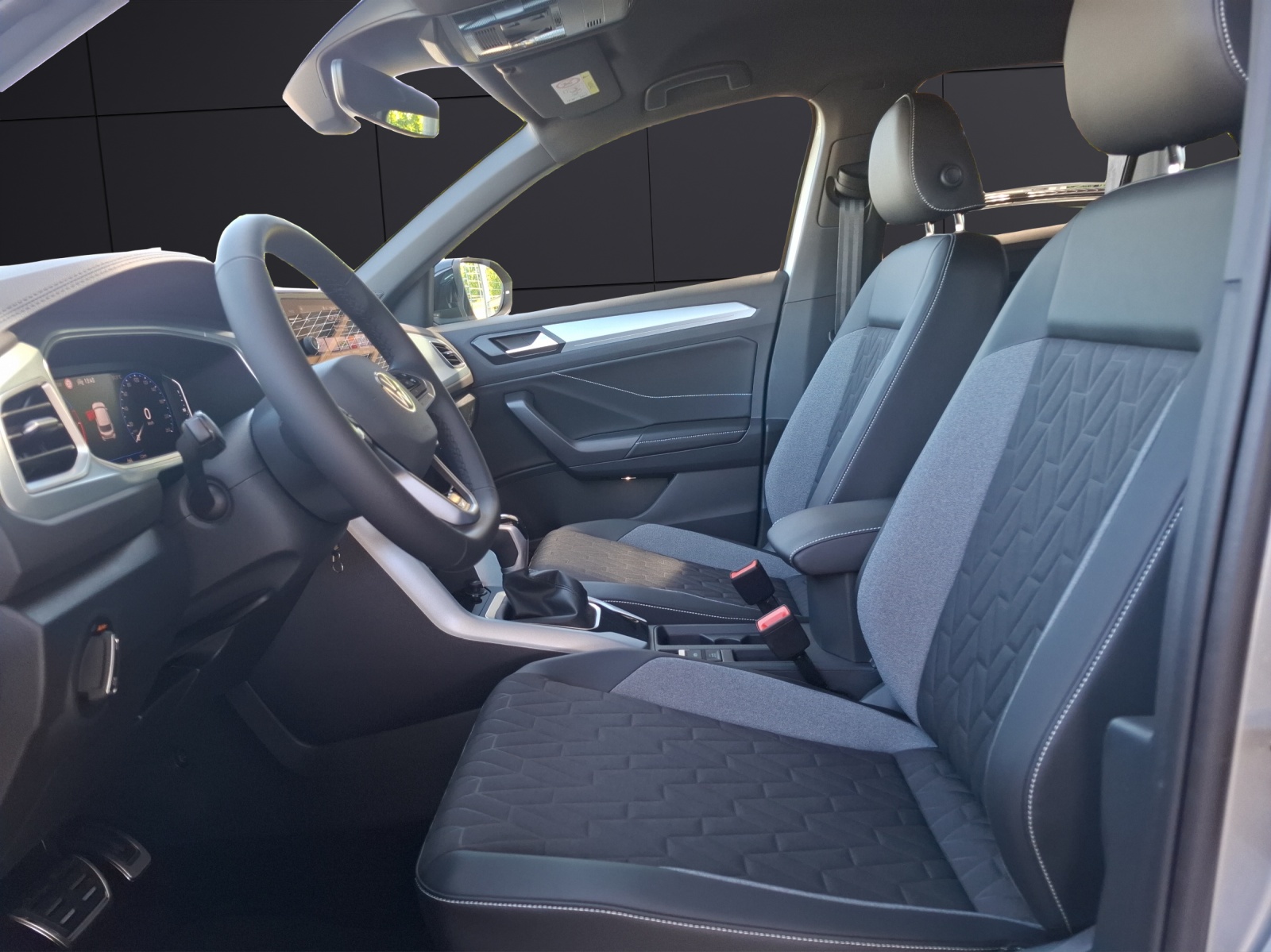 Fahrzeugabbildung Volkswagen T-Roc 2.0 lTDI DSG Goal WR