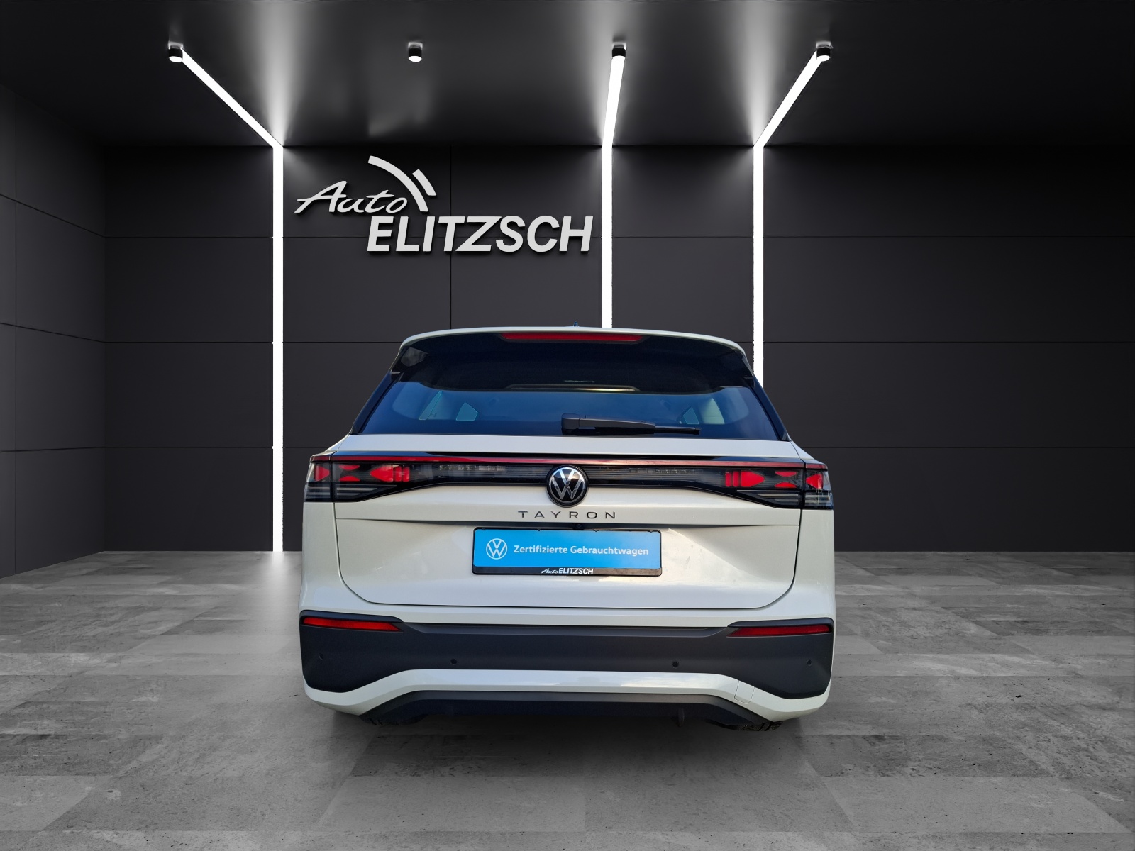 Fahrzeugabbildung Volkswagen Tayron TDI Life DSG 4M LED AHK Navi AID ACC RFK SH 18