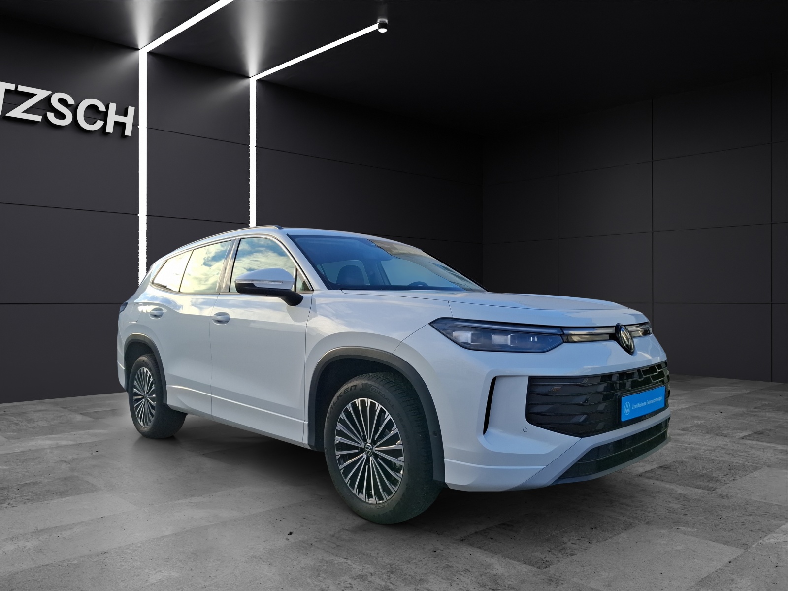 Fahrzeugabbildung Volkswagen Tayron TDI Life DSG 4M LED AHK Navi AID ACC RFK SH 18