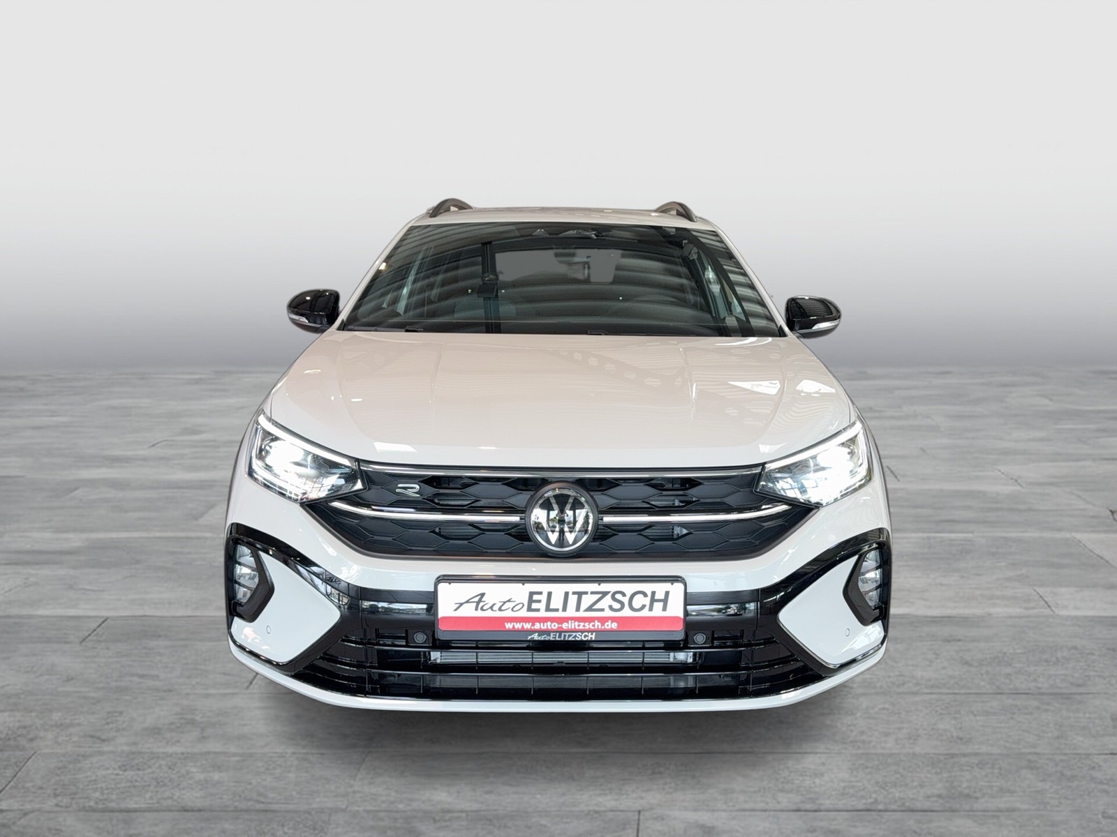 Fahrzeugabbildung Volkswagen Taigo R-Line DSG IQ-LED NAVI RearView