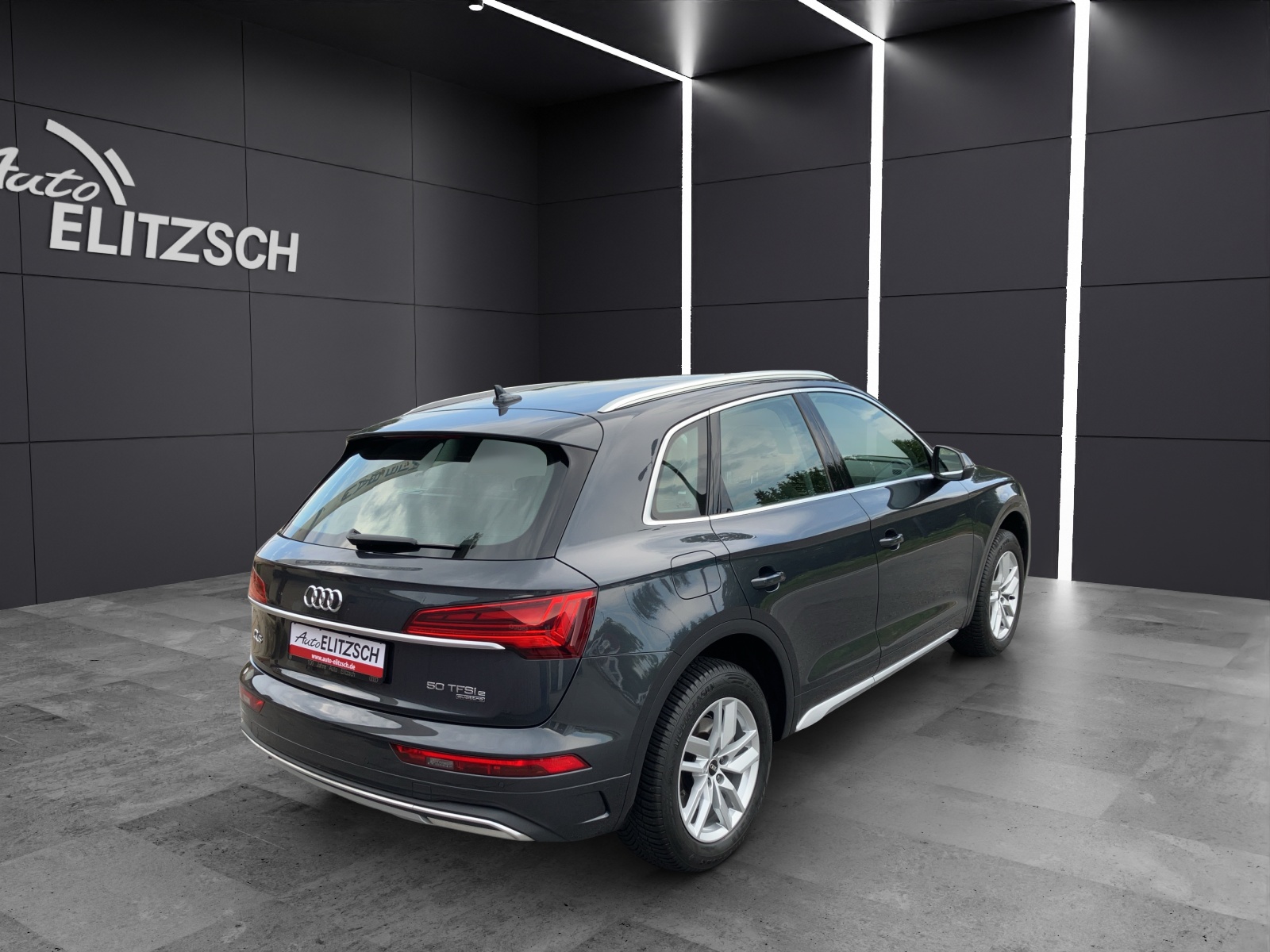 Fahrzeugabbildung Audi Q5 50 TFSI e quattro S-tronic LED ACC NAVI AVC