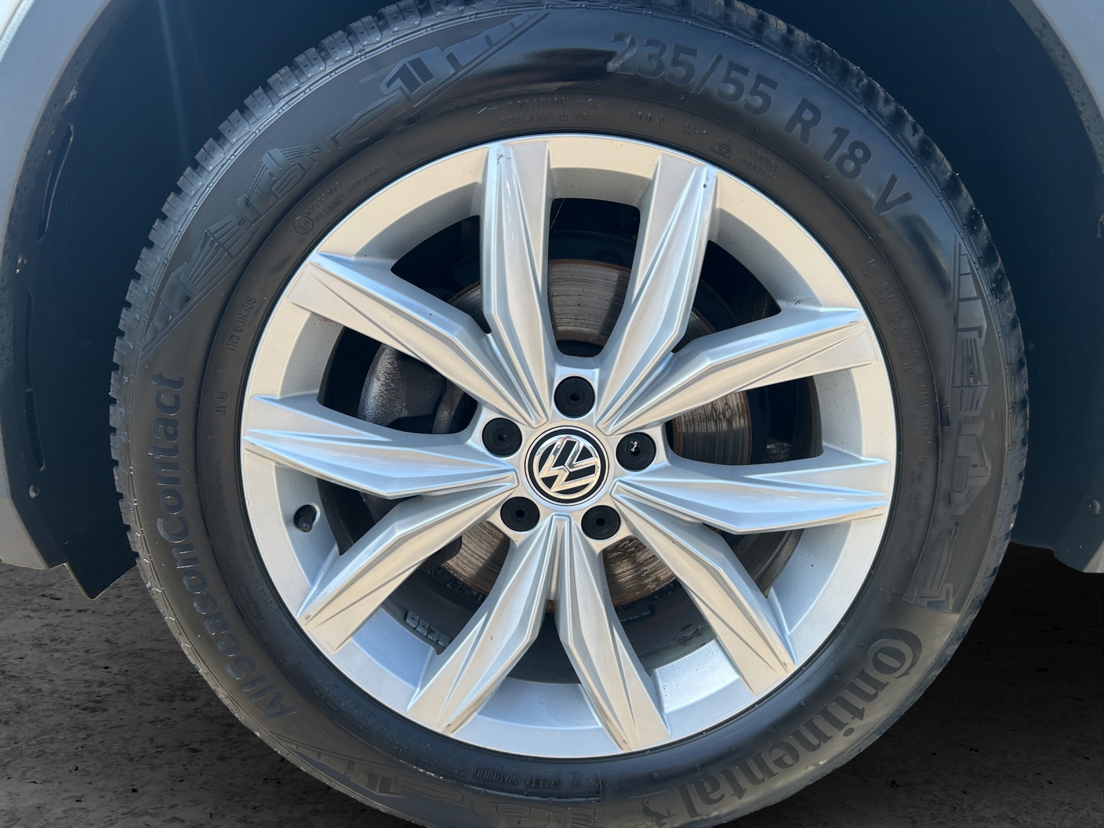 Fahrzeugabbildung Volkswagen Tiguan Allspace TSI Highline DSG LED Navi ACC AID SHZ App-Connect