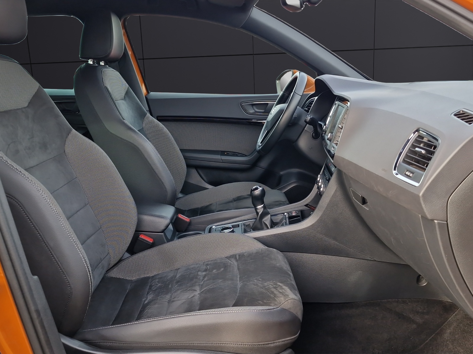 Fahrzeugabbildung SEAT Ateca Xcellence 1.4 TSI KAMERA LED SITZHEIZUNG