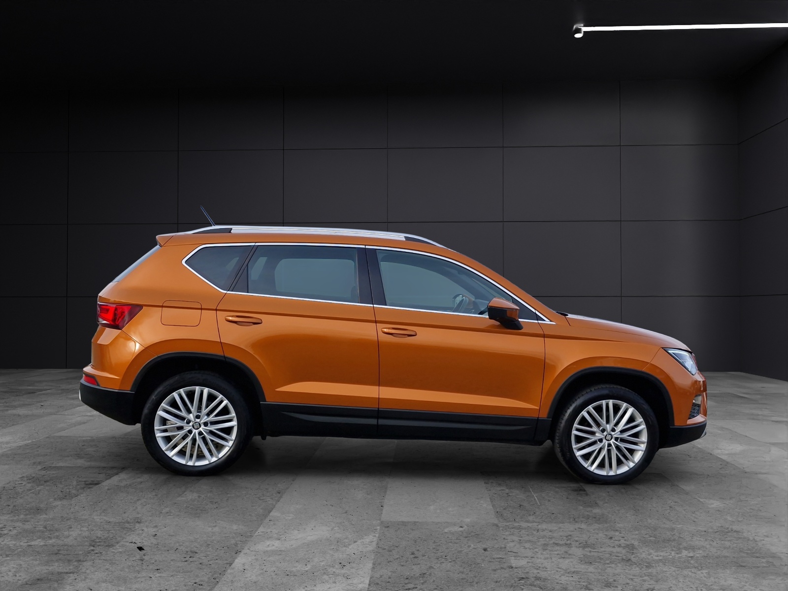 Fahrzeugabbildung SEAT Ateca Xcellence 1.4 TSI KAMERA LED SITZHEIZUNG