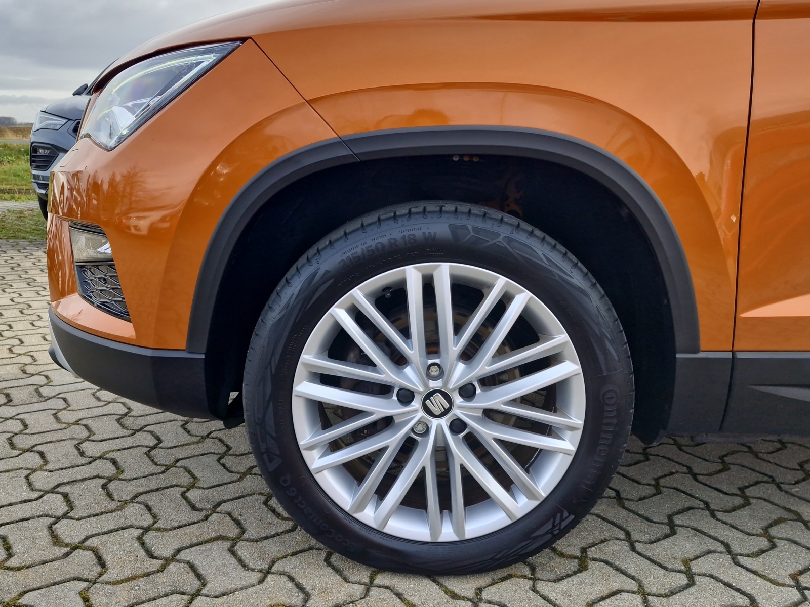 Fahrzeugabbildung SEAT Ateca Xcellence 1.4 TSI KAMERA LED SITZHEIZUNG