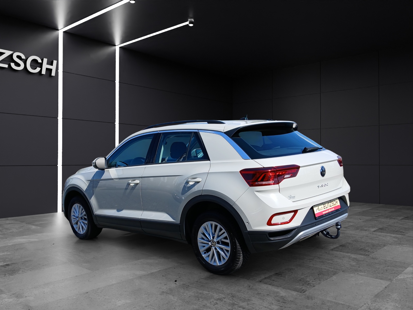 Fahrzeugabbildung Volkswagen T-Roc TSI Life LED CarPlay AID GRA SHZ Park-Assist