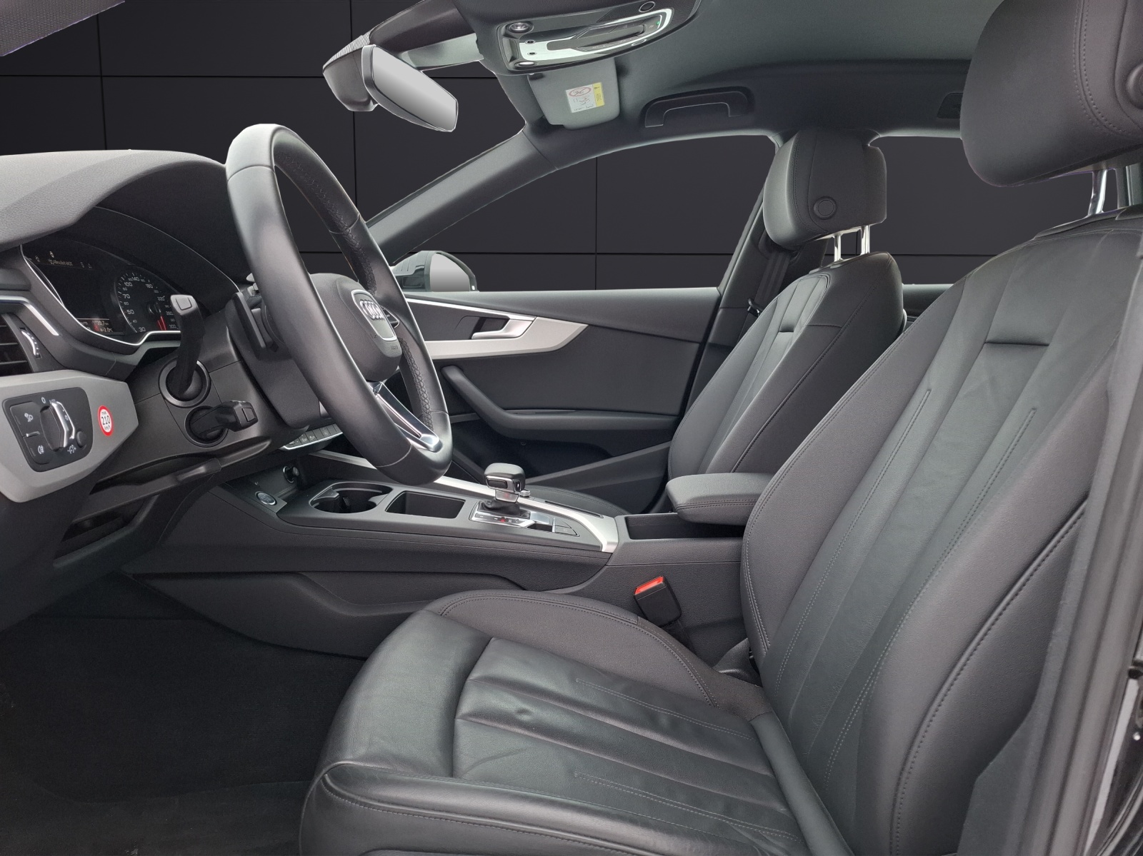 Fahrzeugabbildung Audi A4 Avant 40 TDI advanced quattro S-tronic LED AHK Navi ACC RFK SH