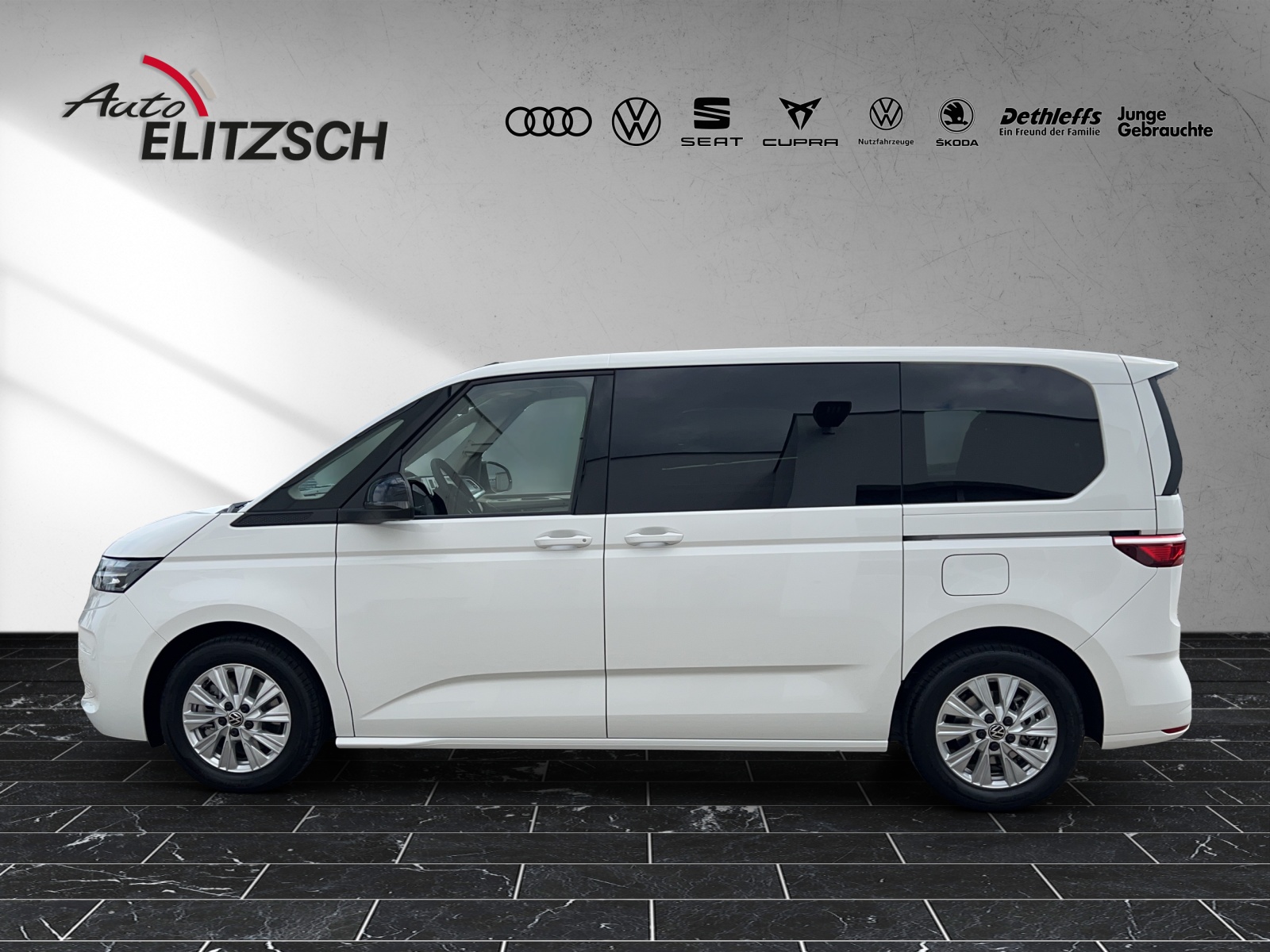 Fahrzeugabbildung Volkswagen T7 Multivan TDI Life AHK NAVI ACC RFK