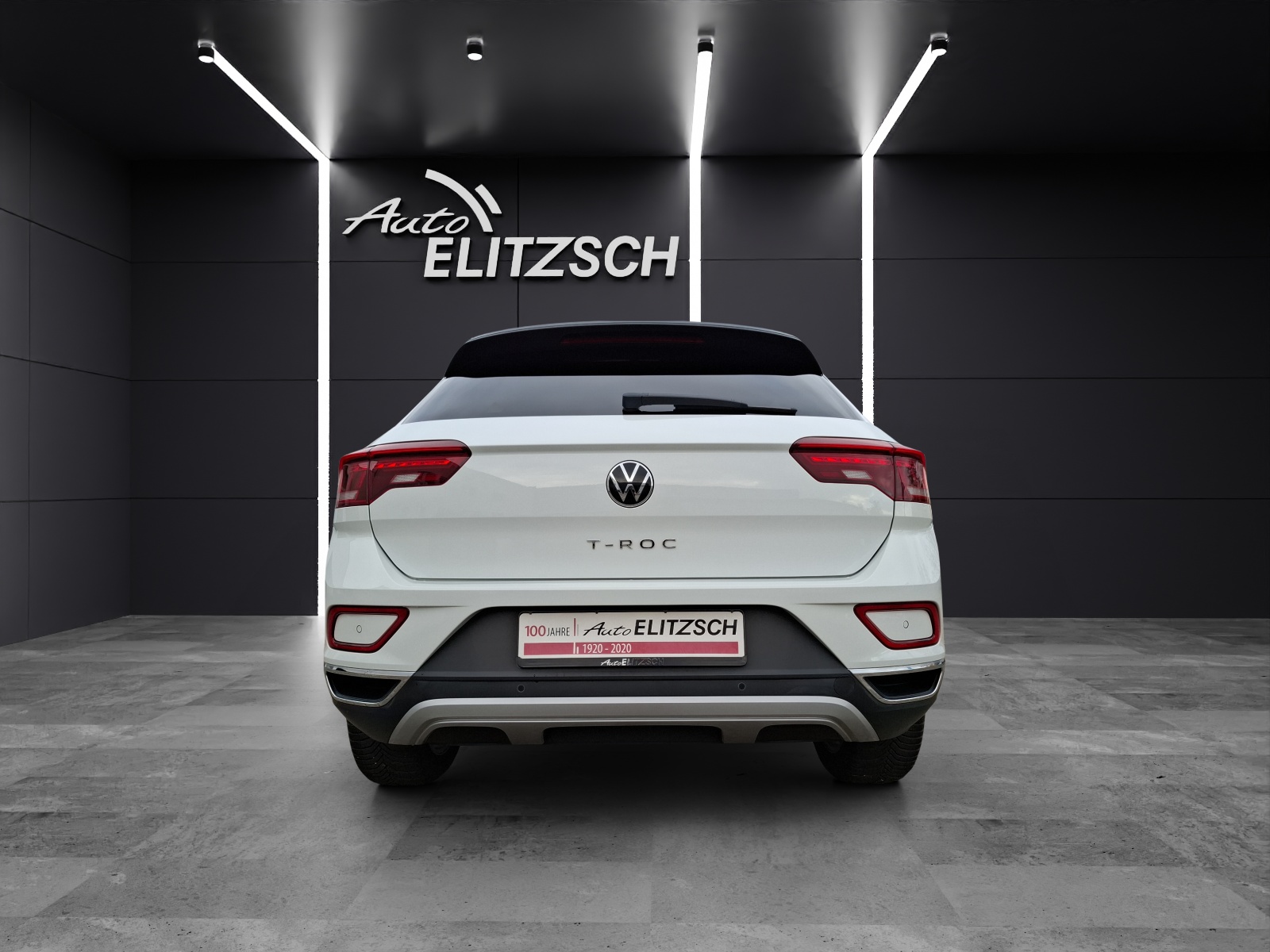 Fahrzeugabbildung Volkswagen T-Roc TSI Style DSG LED Navi AID ACC RFK SH