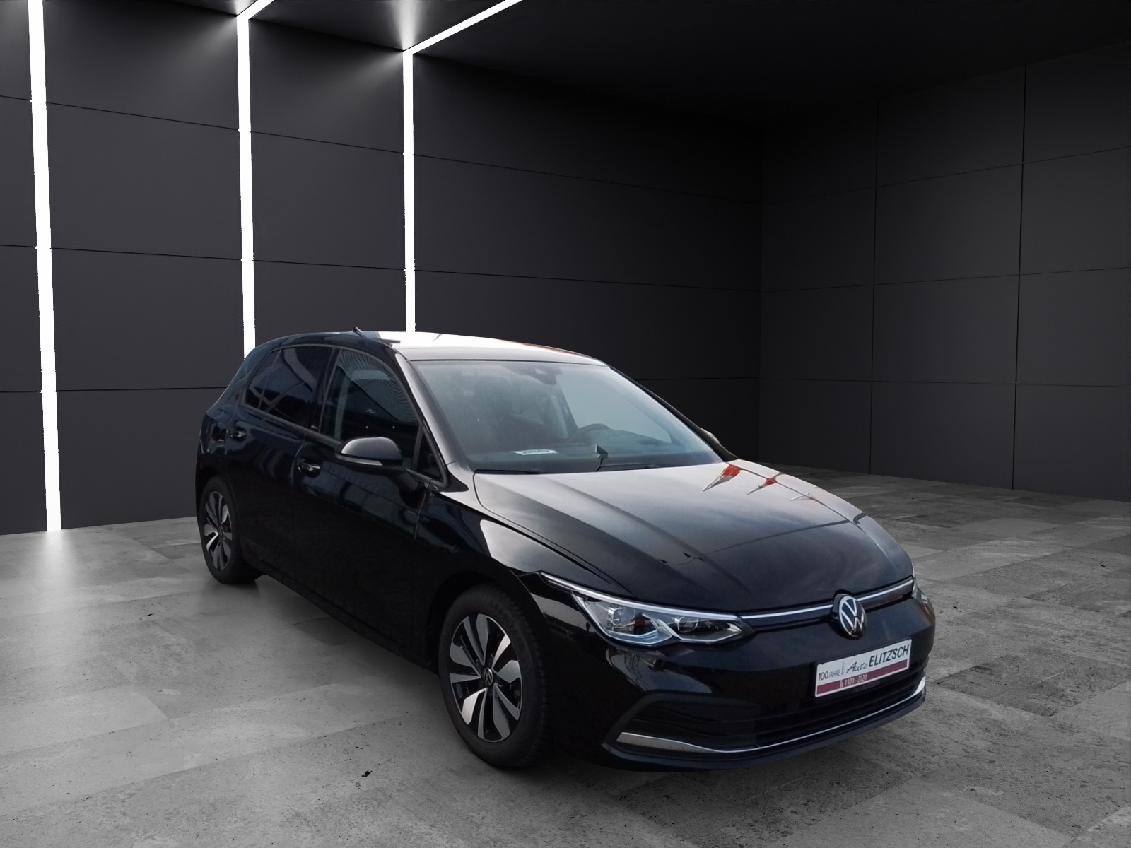 Fahrzeugabbildung Volkswagen Golf VIII TDI DSG AHK PANO RFK HuD ACC LED AID NAVI