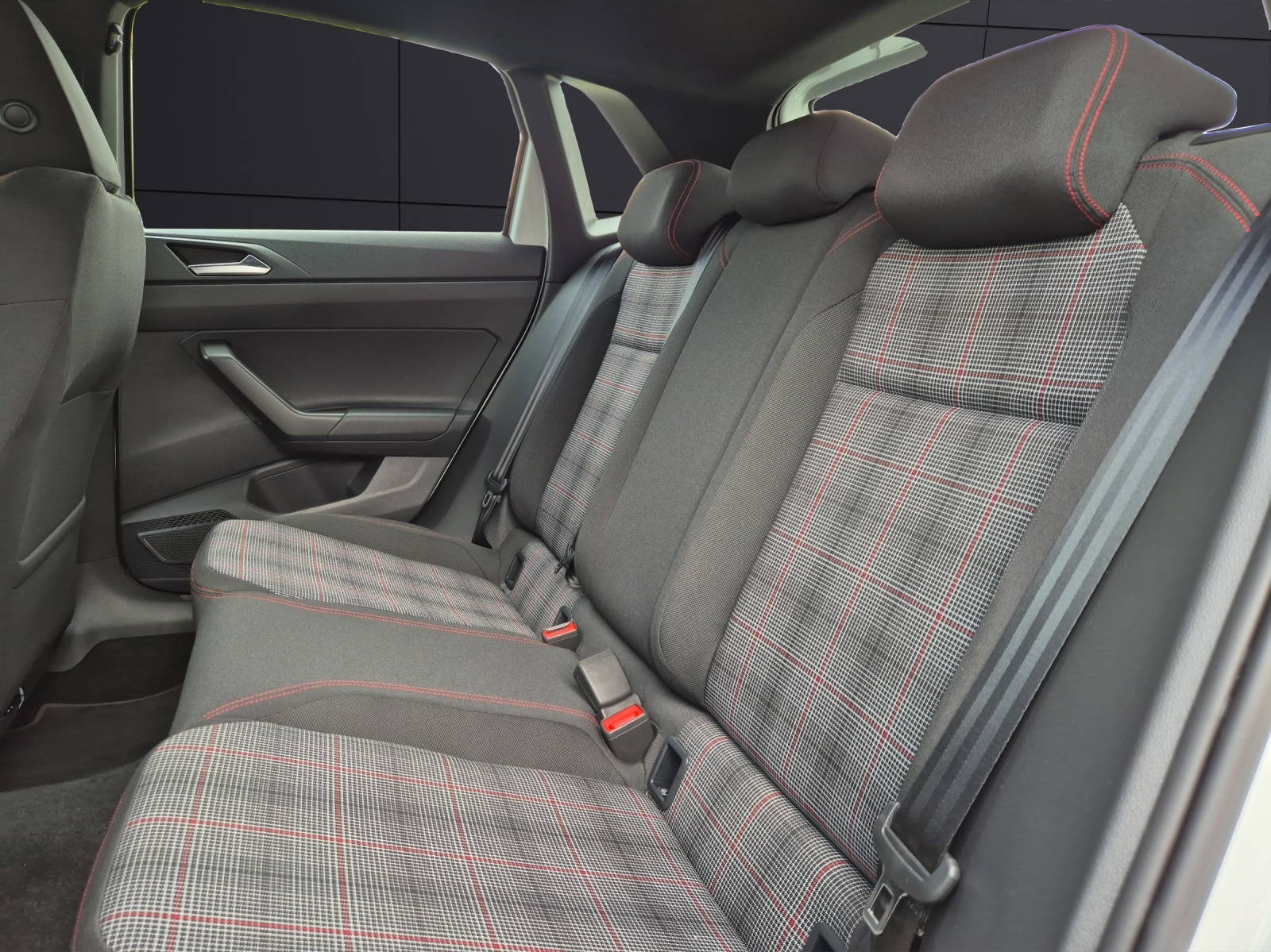 Fahrzeugabbildung Volkswagen Polo GTI DSG Matrix Navi AID ACC RFK SH 18