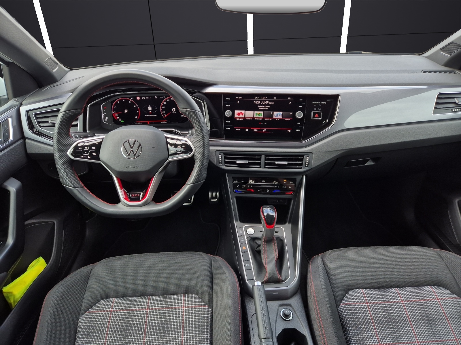 Fahrzeugabbildung Volkswagen Polo GTI DSG Matrix Navi AID ACC RFK SH 18