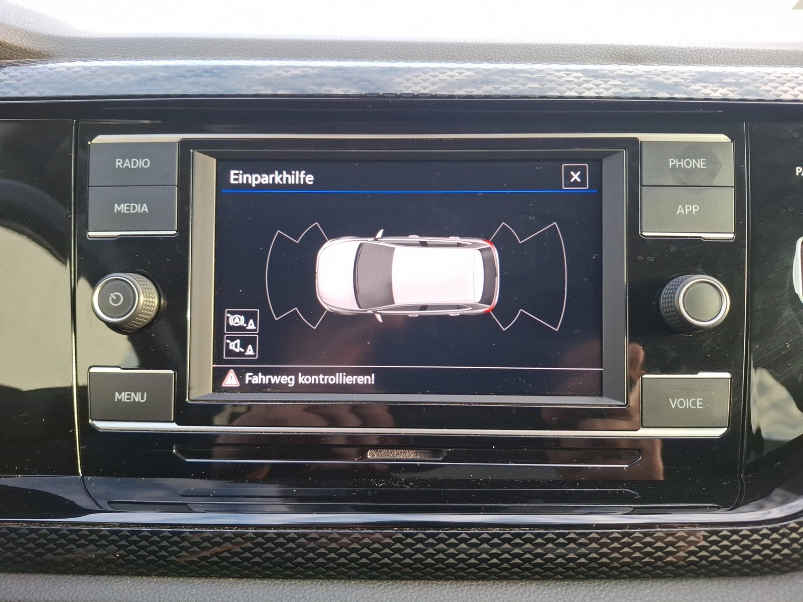 Fahrzeugabbildung Volkswagen Polo 1.0 Life LED CarPlay AID GRA PDC SHZ