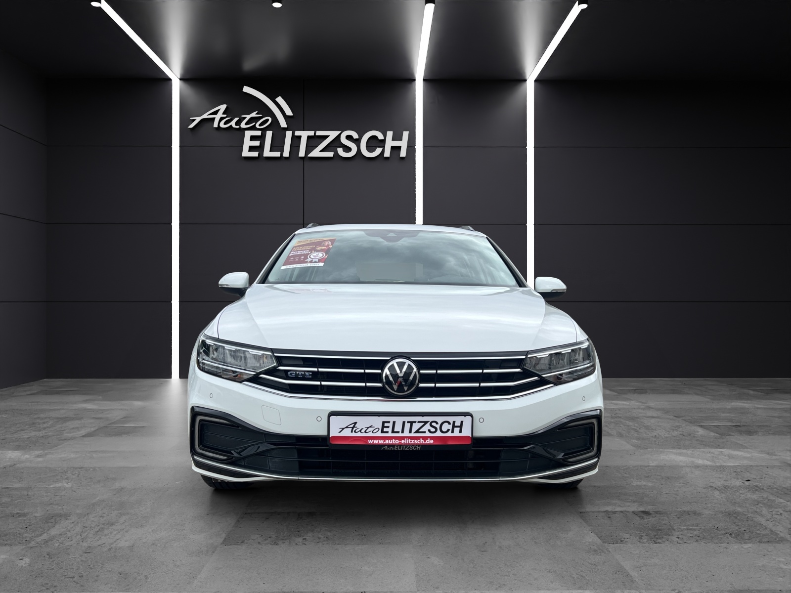 Fahrzeugabbildung Volkswagen Passat Variant GTE DSG LED Navi ACC RFK SH