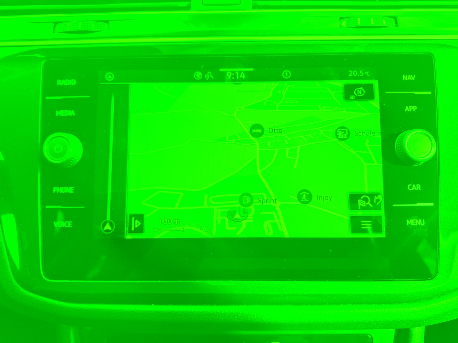 Fahrzeugabbildung Volkswagen Tiguan TSI Elegance DSG Matrix Navi AID HUD ACC RFK SH