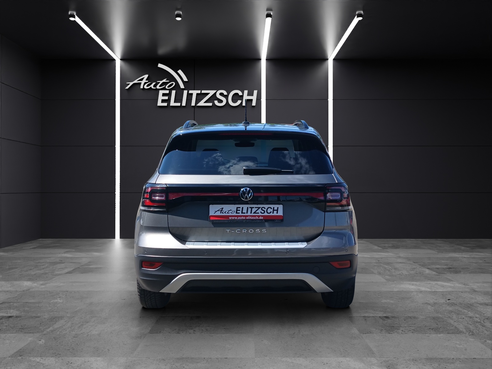 Fahrzeugabbildung Volkswagen T-Cross TSI Life Lane-Assist RFK ESP ACC SH LED